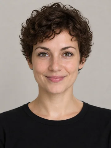 Frisuren für lockiges Haar